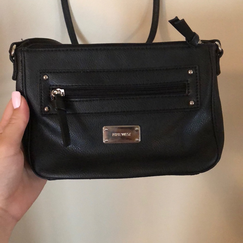 nine west cross body bag